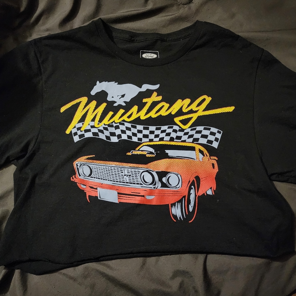 Ford, Size small, Mustang graphic tee, black